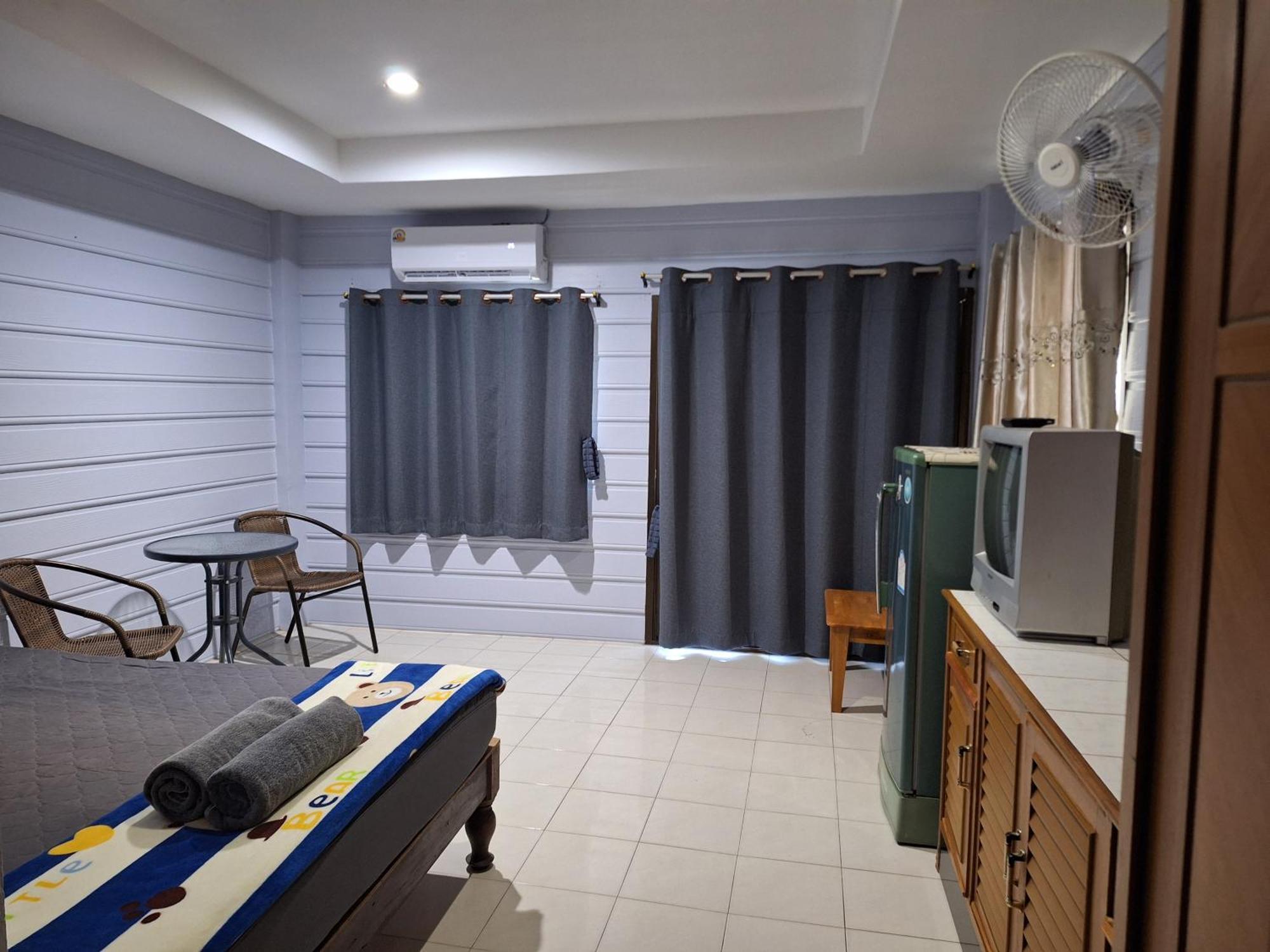 Phonsomboon Guesthouse Koh Tao Exteriör bild